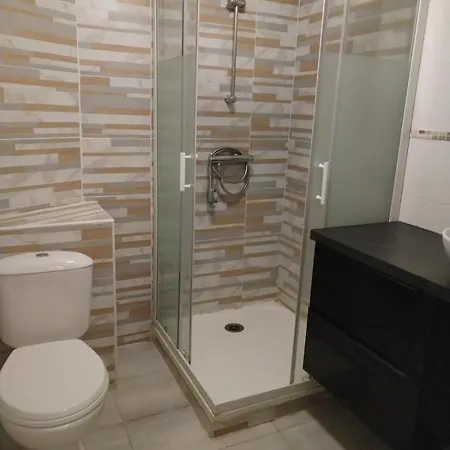 Au Cres Proche Du Tram Apartmán Le Crès